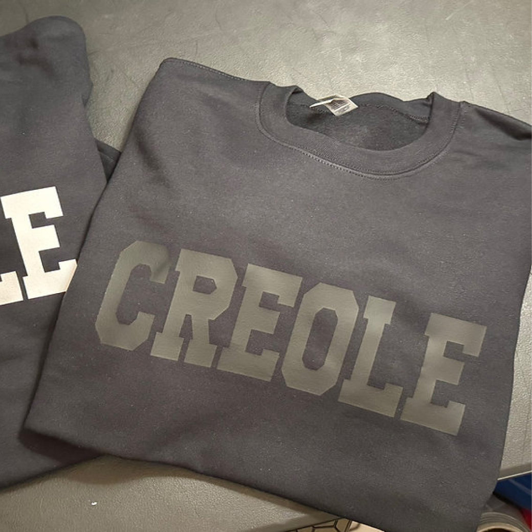 Noir Creole Sweatshirt: Elegant and exclusive